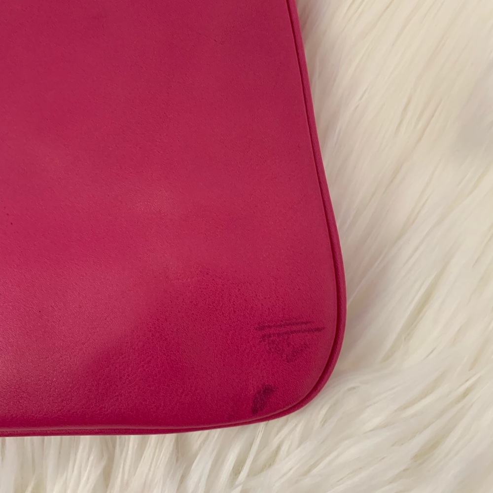 NWT. Cole Haan Fuschia Kendal Flat Handbag - Picture 4 of 8